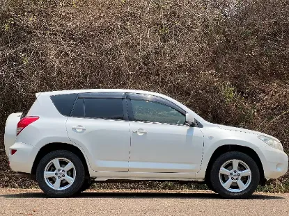 Picture of Toyota Rav4 2006
