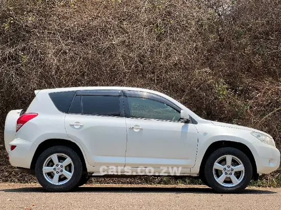 Picture of Toyota Rav4 2006