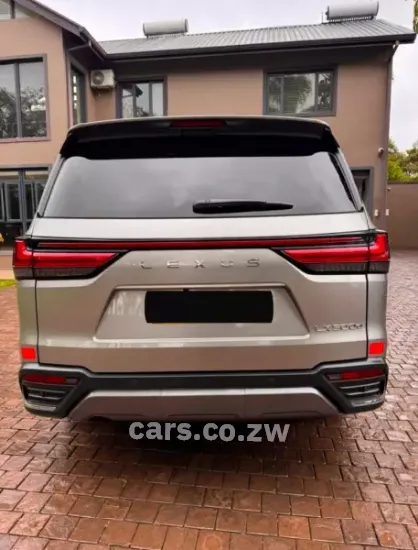 Picture of Lexus LX 2025