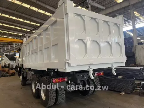 Picture of Howo 440Hp 2000