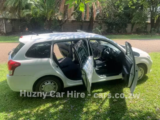 Picture of Toyota Corolla Estate