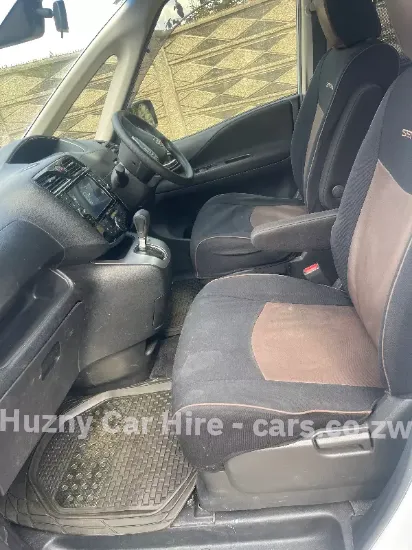 Picture of Mini Van - 7 / 8 Seater’
