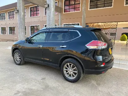 Picture of 7 Seater Nissan Xtrail New Shape