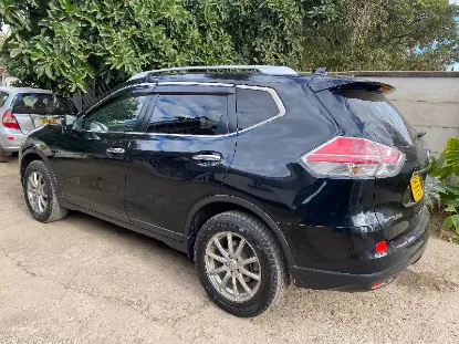Picture of 7 Seater Nissan Xtrail New Shape