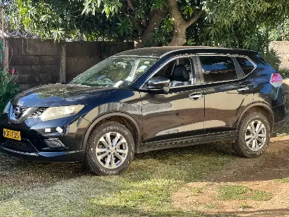 Picture of 7 Seater Nissan Xtrail