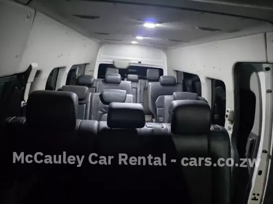 Picture of Commuter Omnibus Luxury 15 Seater