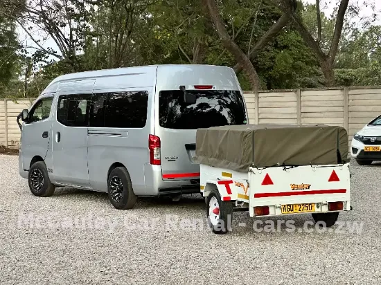Picture of Commuter Omnibus Luxury 15 Seater