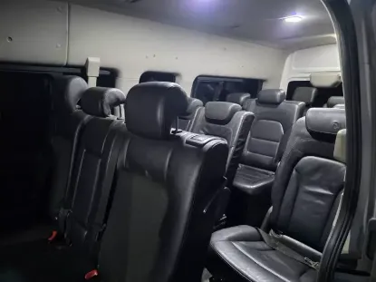 Picture of Commuter Omnibus Luxury 15 Seater