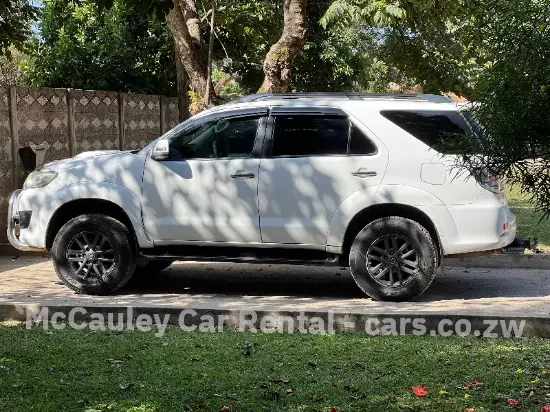 Picture of Toyota Fortuner D4D