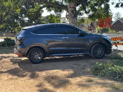 Picture of Honda Vezel Hybrid