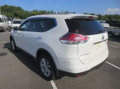 Picture of Car Rental/Car Hire: Seven (7) - ten (8) seaters, Nissan Xtrail