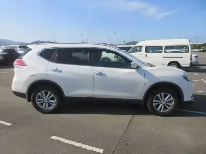 Picture of Car Rental/Car Hire: Seven (7) - ten (8) seaters, Nissan Xtrail