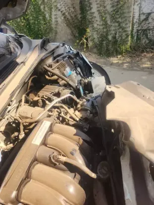 Picture of HONDA VEZEL WRECK FOR SALE (WHITE)