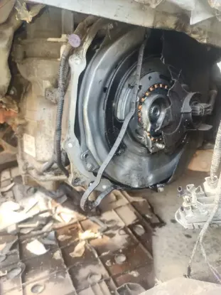 Picture of HONDA VEZEL WRECK FOR SALE (WHITE)