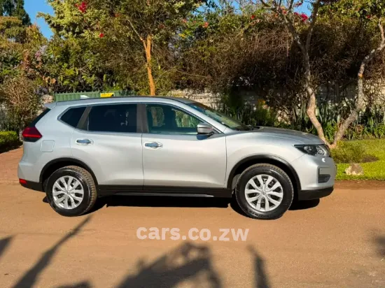 Picture of Nissan X-Trail 2018