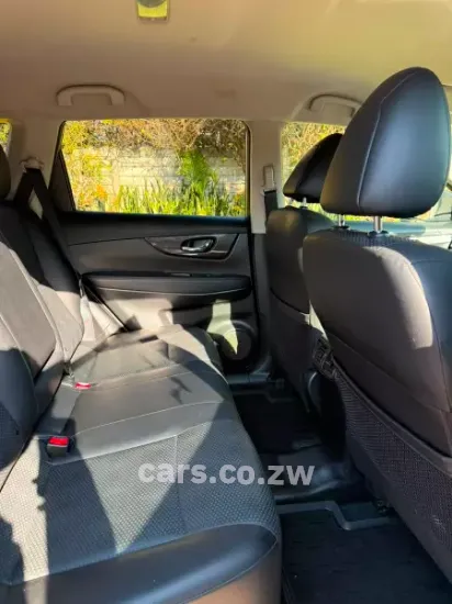 Picture of Nissan X-Trail 2018