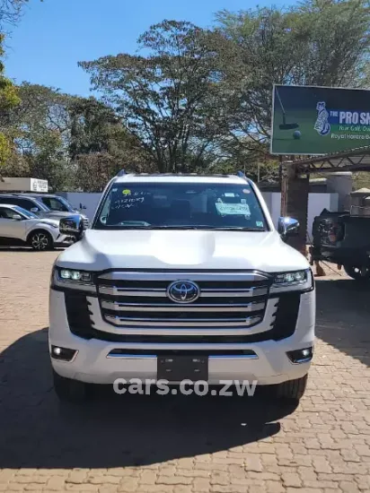 Picture of Toyota Land Cruiser Zx 2026