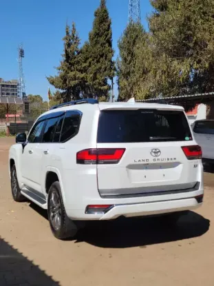 Picture of Toyota Land Cruiser Zx 2026