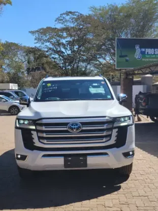 Picture of Toyota Land Cruiser Zx 2026