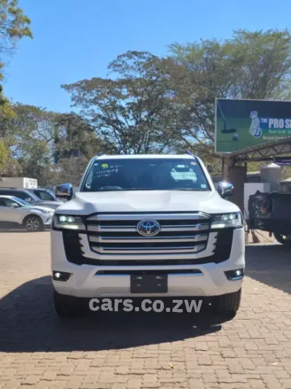 Picture of Toyota Land Cruiser Zx 2026