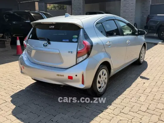 Picture of Toyota Aqua 2018