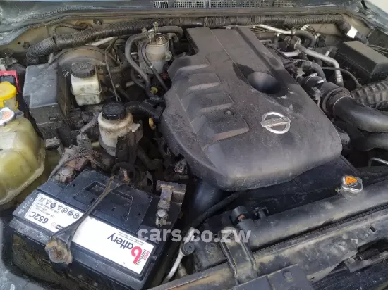 Picture of Nissan Navara 2012