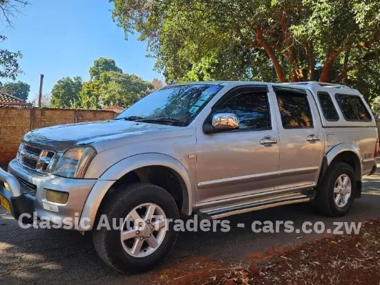 Picture of Isuzu KB300 2005
