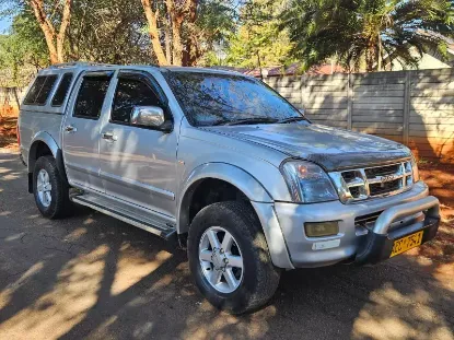 Picture of Isuzu KB300 2005