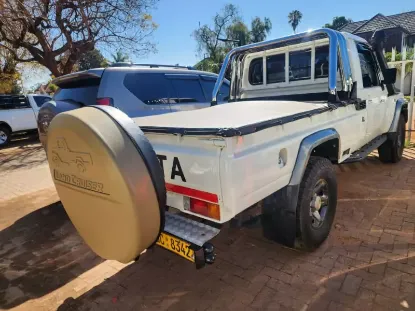 Picture of Toyota Land Cruiser 2016