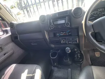Picture of Toyota Land Cruiser 2016