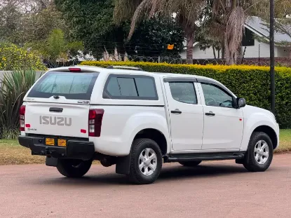 Picture of Isuzu KB250 2018