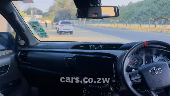 Picture of Toyota Hilux 2024