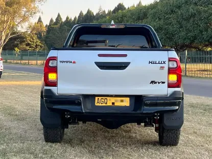 Picture of Toyota Hilux 2024