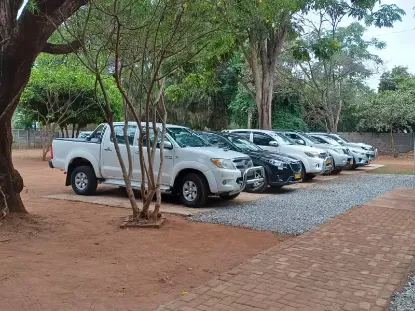 Picture of OFFROAD- Double Cabs & Off-road SUVs (Toyota Fortuner D4D / Hilux D4D) From