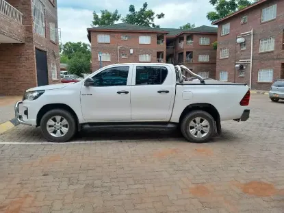 Picture of OFFROAD- Double Cabs & Off-road SUVs (Toyota Fortuner D4D / Hilux D4D) From