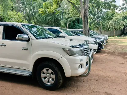 Picture of OFFROAD- Double Cabs & Off-road SUVs (Toyota Fortuner D4D / Hilux D4D) From