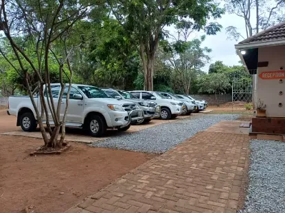 Picture of OFFROAD- Double Cabs & Off-road SUVs (Toyota Fortuner D4D / Hilux D4D) From