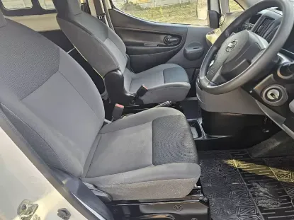 Picture of Nissan NV200 2017