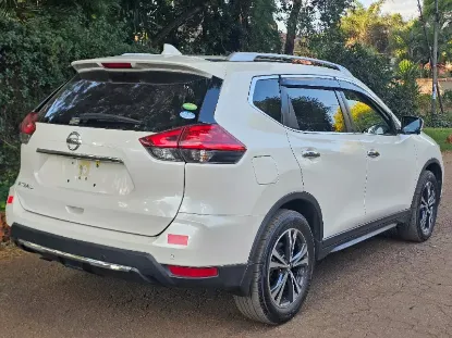 Picture of Nissan X-Trail 2018
