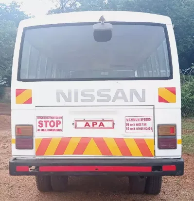 Picture of Nissan Civillian 1989