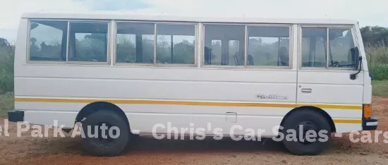 Picture of Nissan Civillian 1989