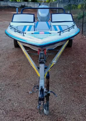 Picture of Ebago Hull with Evinrude 175 Motor Ebago Hull with Evinrude 175 Motor 2016