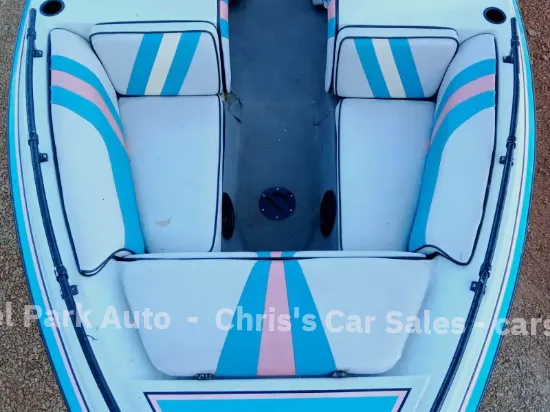 Picture of Ebago Hull with Evinrude 175 Motor Ebago Hull with Evinrude 175 Motor 2016
