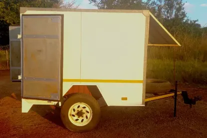 Picture of M & m coachworks 2003
