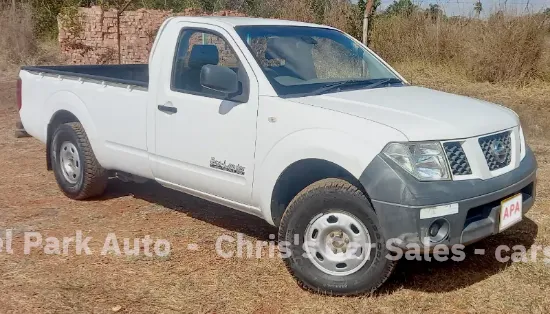 Picture of Nissan Navara 2012