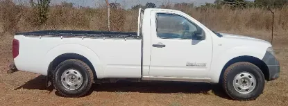 Picture of Nissan Navara 2012
