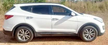 Picture of Hyundai Santa Fe 2017