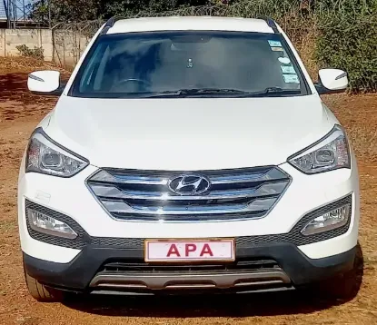 Picture of Hyundai Santa Fe 2017