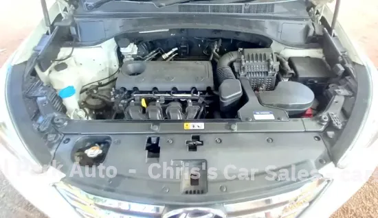 Picture of Hyundai Santa Fe 2017