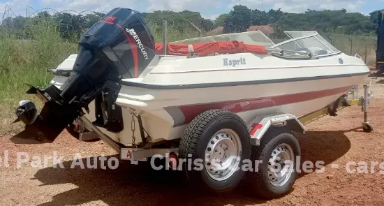 Picture of Raven Marine Esprit 18 Foot Hull with Mercury 125 Motor 1986